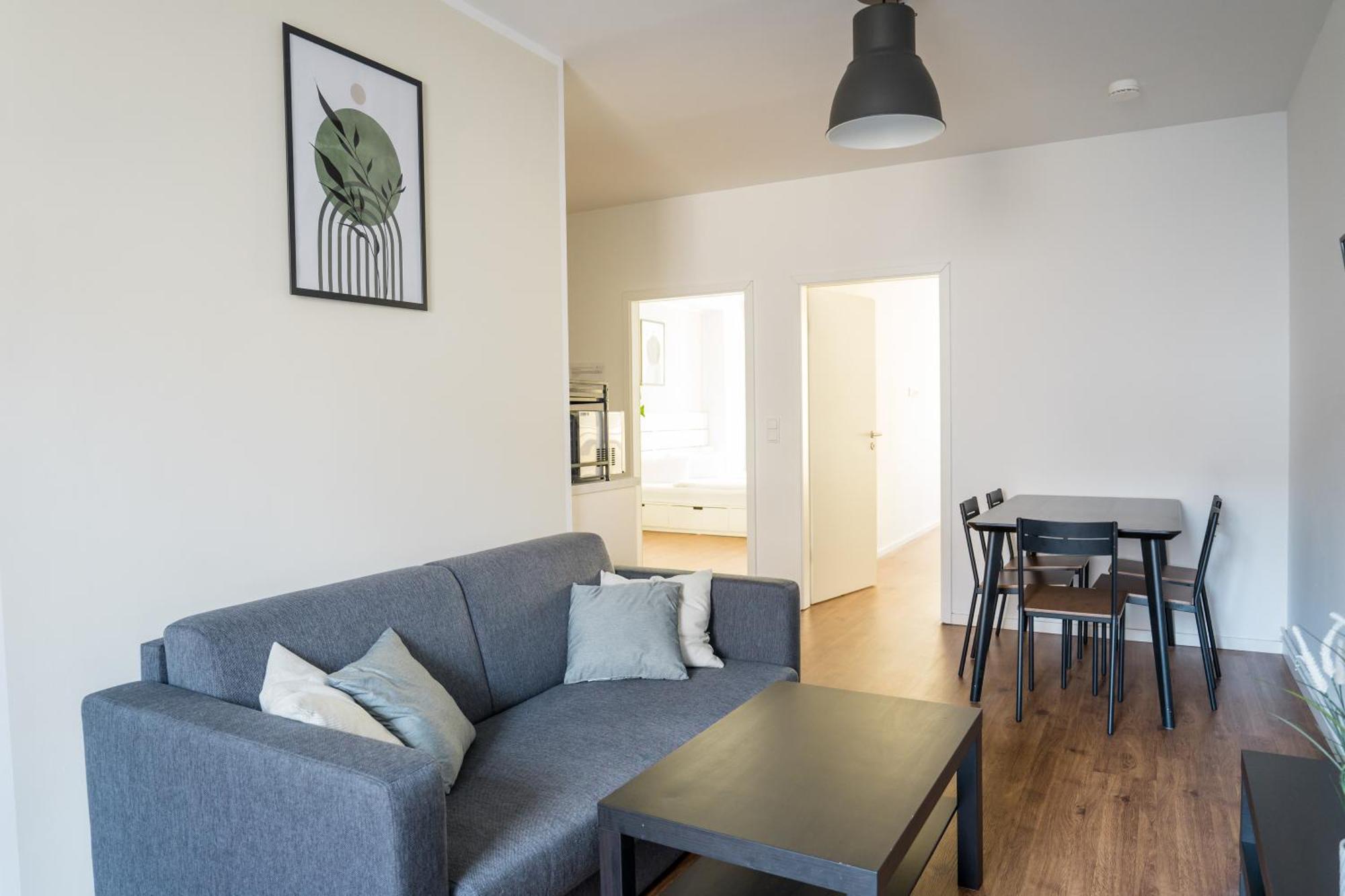 Fantastic 2 Bedroom Apartment Берлин Екстериор снимка